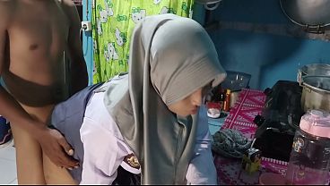Ngentot Adik Ipar, Panas Dan Penuh Gairah Di Setiap Gerakan.