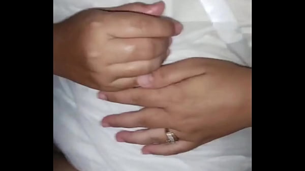 Detik-detik Istri Tetangga Merengek Minta Dikocok Sampai Puas