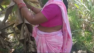 Indian Tamil Bhabhi Outdoor Banana Grove Hot Sex