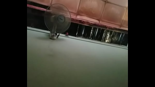 Đụ Nhau Trong Quán Cà Phê Tối