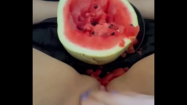 Depraved Muslim Slut Can’t Stop Fucking Herself With Food—amateur Arabian Snowwhite’s Sickest Kinky Porn Compilation